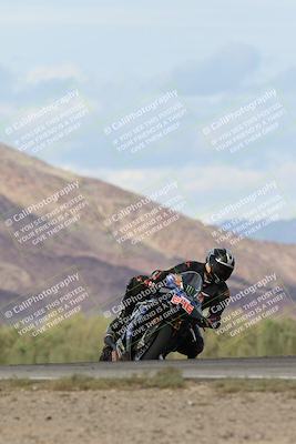 media/Nov-16-2025-Race Pace (Sun) [[8c5fa54630]]/Non Verified Riders (1st 20 Minutes)/7-Turn 9 Entry (210pm)/